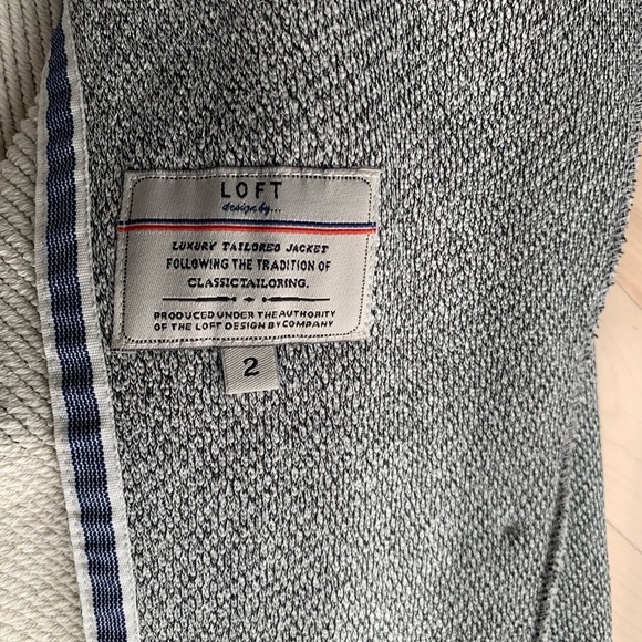 LOFT - Minimalist Raw-Edge Designer Coat | Independent Atelier | Grey - Picture 5 of 12